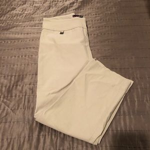 Peck tan capris- pull on